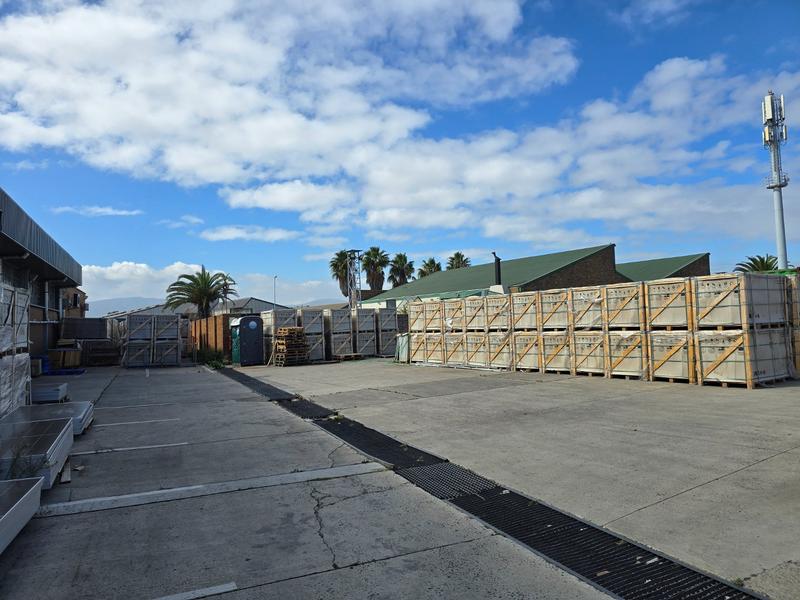 To Let commercial Property for Rent in Montague Gardens Western Cape